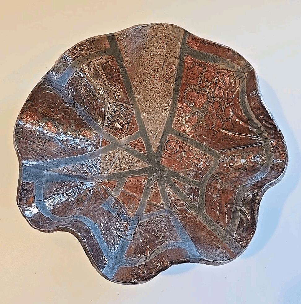Exquisite Handmade 2013 Kras Matte Raku Art Pottery Lobe Scalloped Bowl - Thumbnail 2