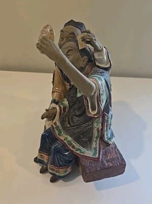 Vintage Porcelain Asian Couple Figure Man Brushing Woman's Hair - Thumbnail 4