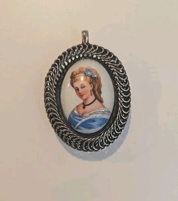 VTG Signed Warner Painted Lady Portrait Necklace Pendant 2"