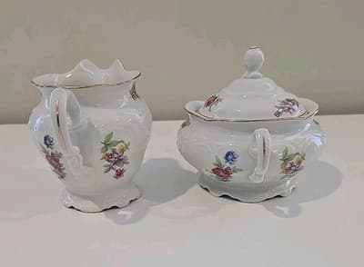 Vintage Walbrzych Creamer and Sugar Set- Meisen Flower - Thumbnail 4