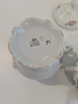 Vintage Walbrzych Creamer and Sugar Set- Meisen Flower - Thumbnail 12