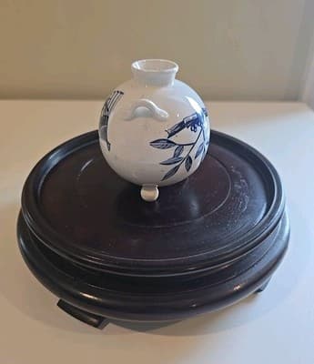 Royal Worcester Japonisme Miniature Orb Three Ball Footed Vase 1875 - Thumbnail 4