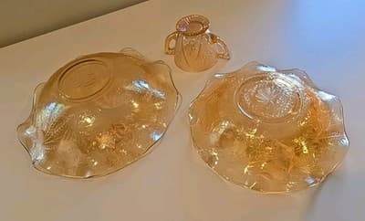 Iridescent Marigold Jeannette Iris & Herringbone Sugar Bowl & Ruffle Bowls 3pc - Thumbnail 5