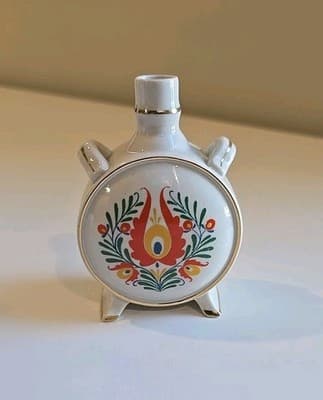 Kalocsa Hungarian motif handpainted Flask 3 3/4 by 5 1/2" with gold trim - Thumbnail 2