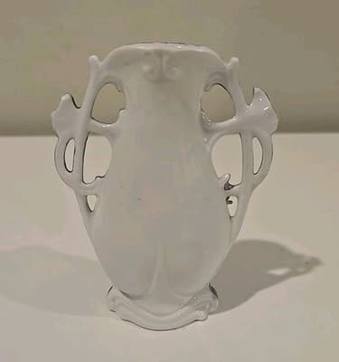 Antique German Two Handle Vase Bird Leaves And Berries - Thumbnail 5
