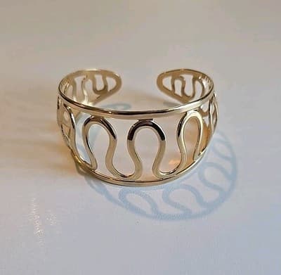 Vintage Sarah Coventry Bracelet, Open Cuff Gold Tone "U" Design