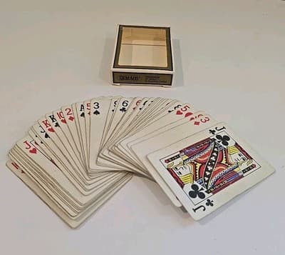 Gemaco Casino Playing Card Set Harrahs East Chicago, Indiana Used - Thumbnail 2