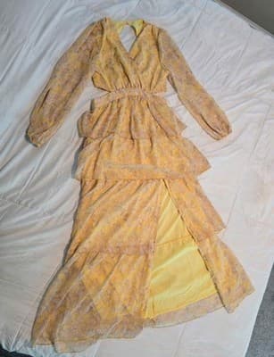 Shein Pretty Gold YellowCut-Out Tiered Maxi Dress Size Lg - Thumbnail 3