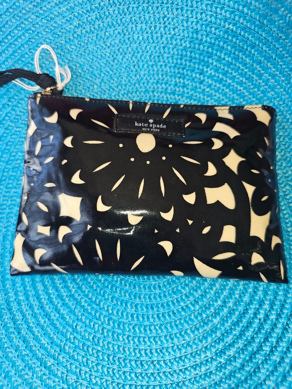 kate spade Black & Cream Floral-Pattern Zip 4.5 x 3.25 Patient Pouch - Thumbnail 2