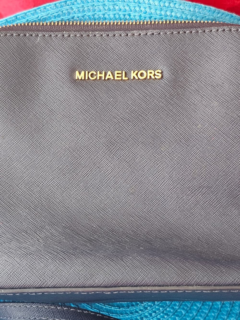 Michael Kors Navy Blue Crossbody Wallet - Gold Logo - Thumbnail 4