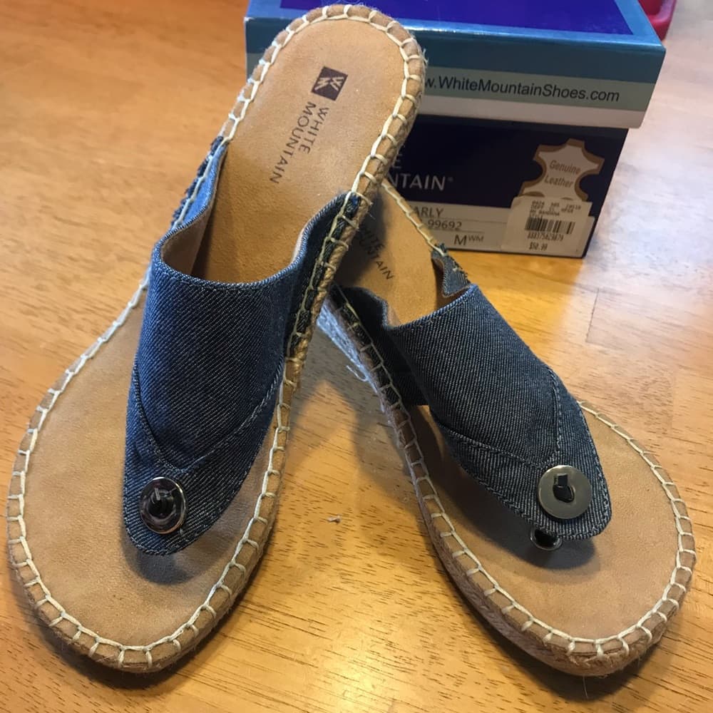 DENIM WHITE MOUNTAIN SANDAL. Sz 6.5 - Thumbnail 5
