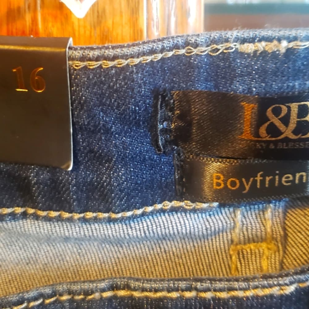 L&B Boyfriend 16 - Thumbnail 2