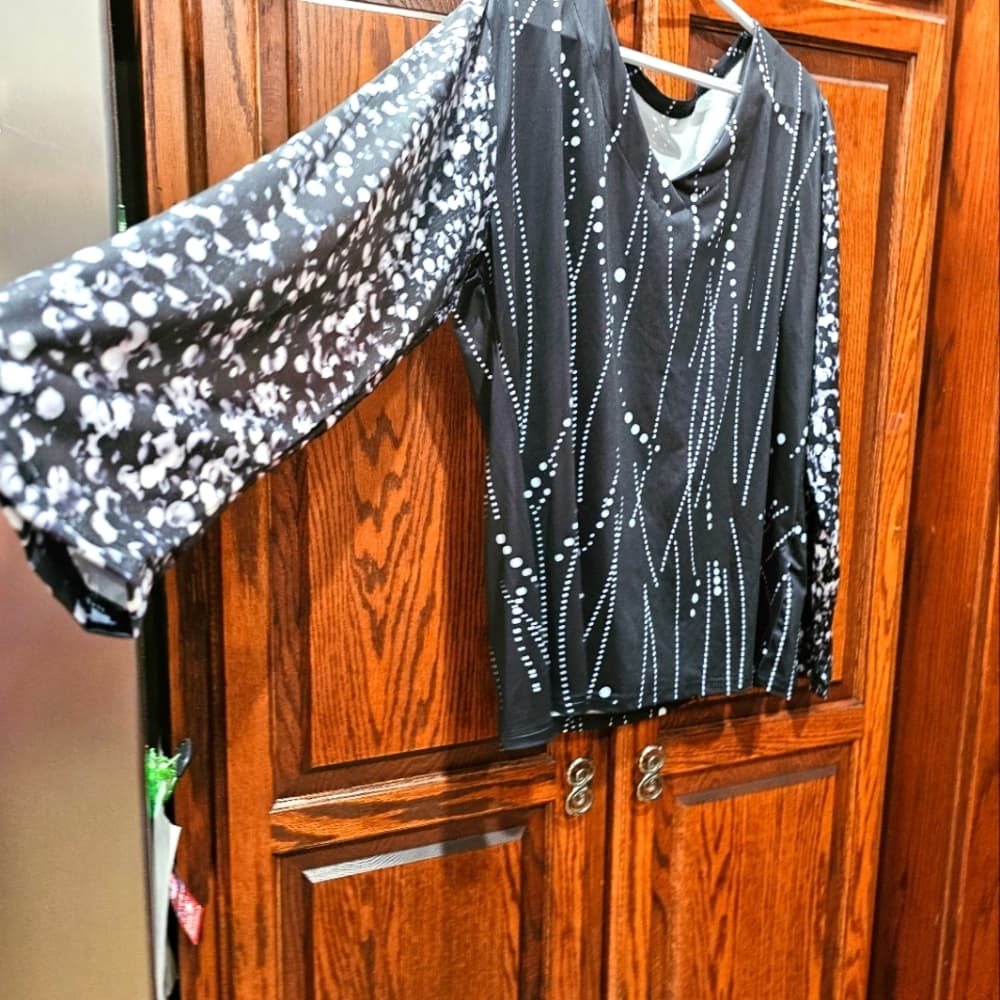 Long Sleeve Top - Thumbnail 3