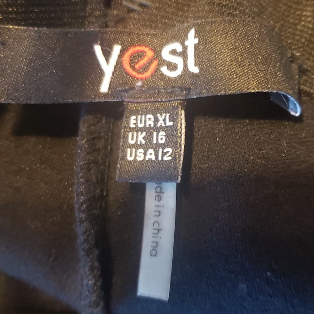 Black snakeskin stretch size 12 - Thumbnail 2
