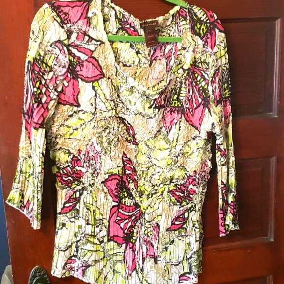 Sheer stretchy top - Thumbnail 3