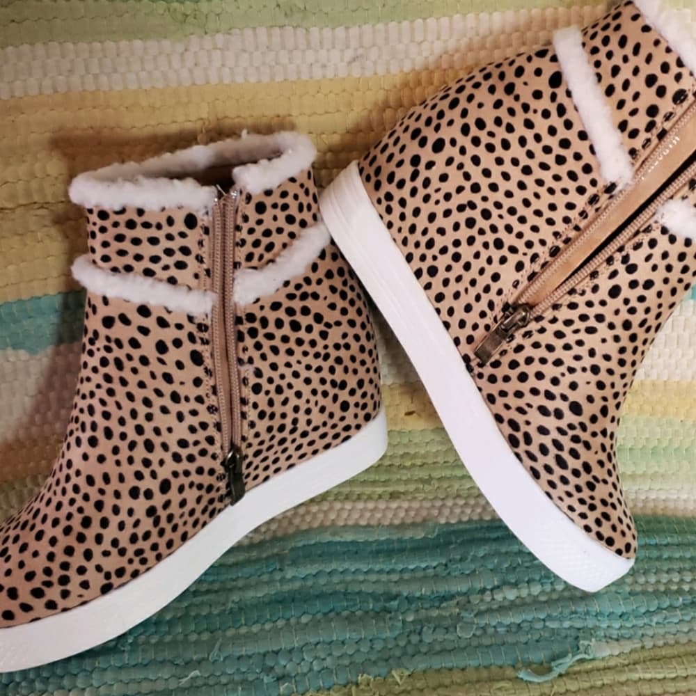 Cheetah Wedge Booties NWOT - Thumbnail 2