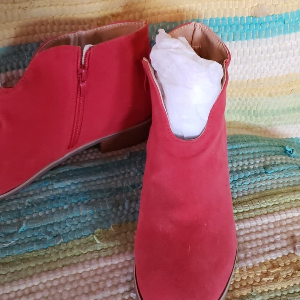 Red New bootie - Thumbnail 2