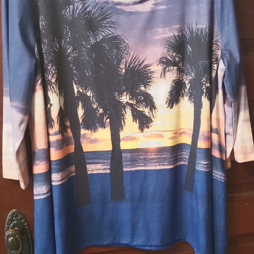Sun Bay Tunic - Thumbnail 2