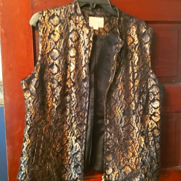 Erin London vest - Thumbnail 2