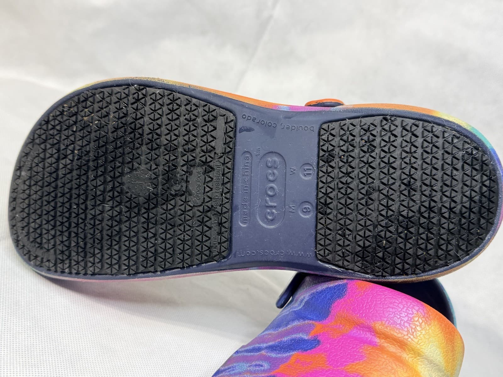 Crocs Classic Rainbow Tie Dye Graphic Clogs Unisex Women’s Size 11 Men’s Size 9 - Thumbnail 6