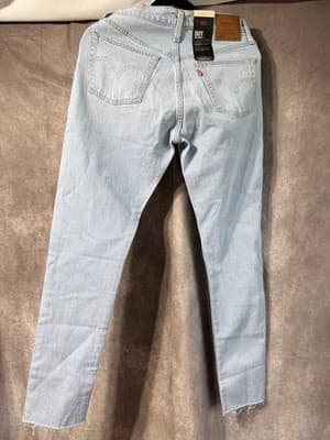 NWT Levi Strauss 501 Skinny Jeans Stonewashed 28x30 - Thumbnail 2