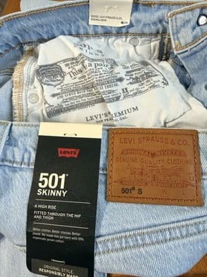 NWT Levi Strauss 501 Skinny Jeans Stonewashed 28x30 - Thumbnail 5