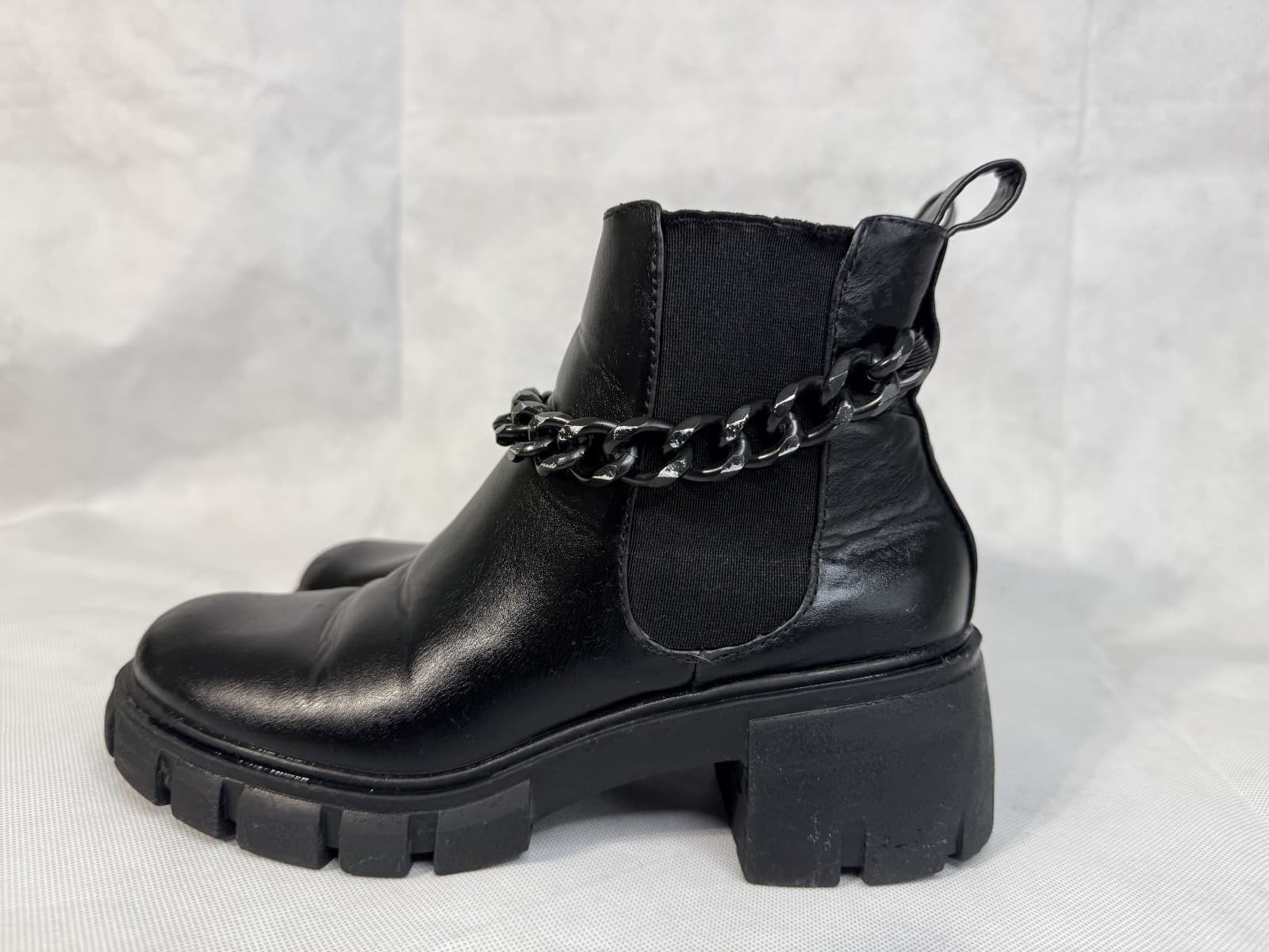 Madden Girl Black Chained Ankle Boots Women's Size 7 - Thumbnail 2