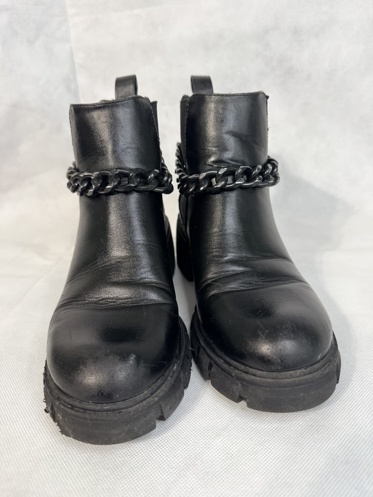 Madden Girl Black Chained Ankle Boots Women's Size 7 - Thumbnail 4