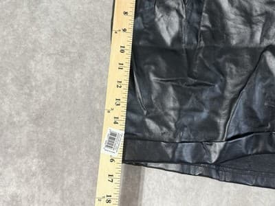 Shien Curve Black Pleather Pleated Shorts 3XL Pockets - Thumbnail 5