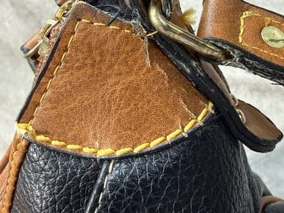 Boc Leather Purse. Black And Brown Gold Hardware - Thumbnail 10