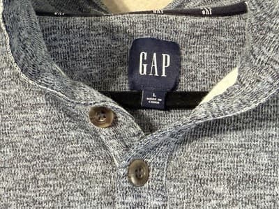 Gap Men’s Henley Quarter Button Up Long Sleeve Shirt Blue Gray Size Large - Thumbnail 3