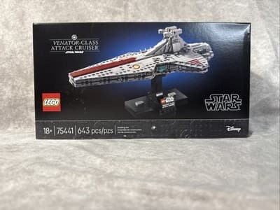 LEGO Star Wars Venator-Class Attack Cruiser Building Set for Adults, 75441, 18+ - Thumbnail 3