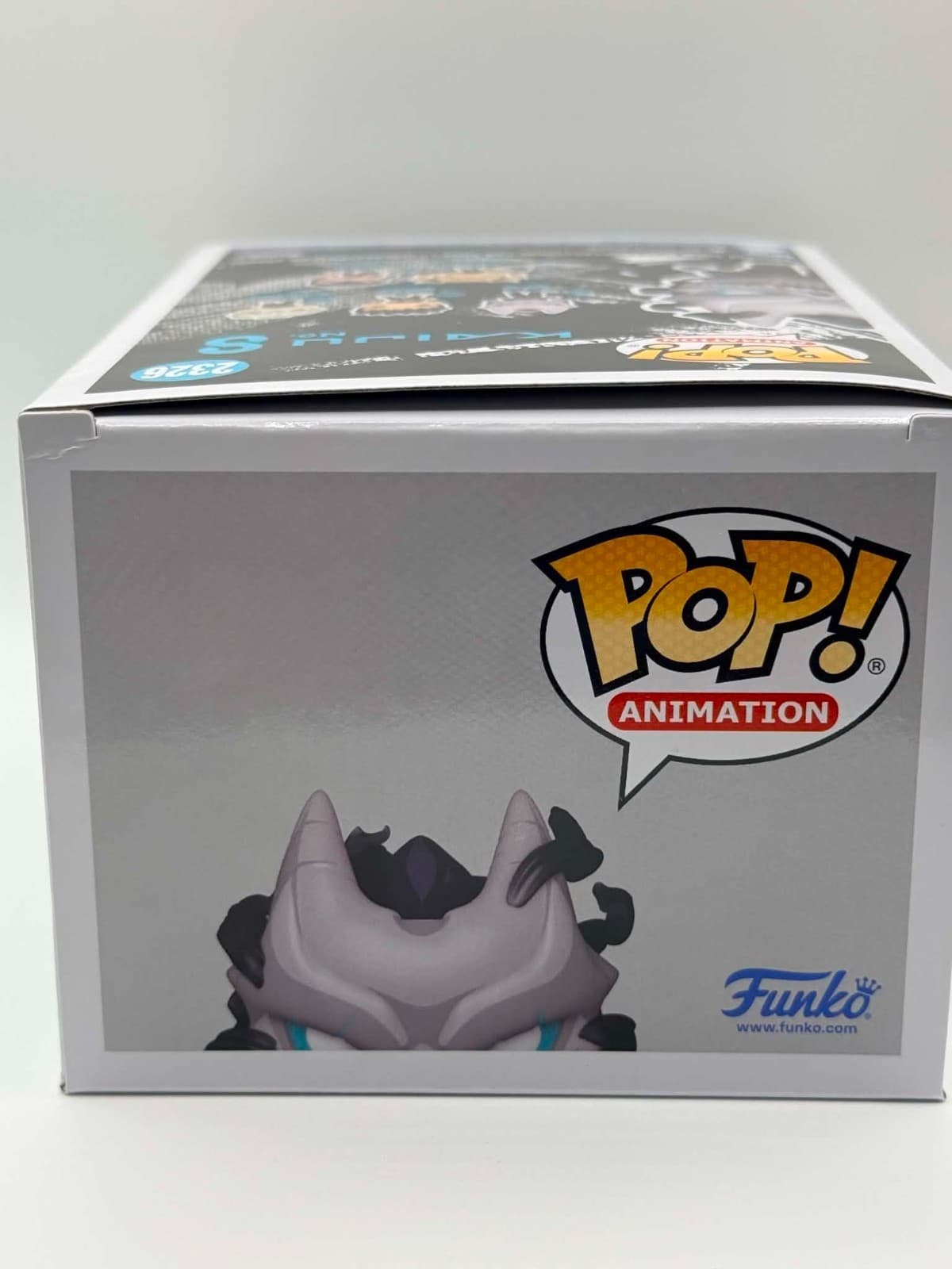 Kaiju No. 8 (Uncontrollable) GlTD Funko Pop! Vinyl Figure #2326 - EE Exclusive - Thumbnail 5