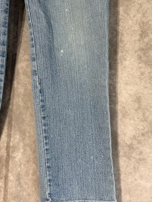 Gloria Vanderbilt Amanda Light Wash Jeans Women’s Size 10P - Thumbnail 8