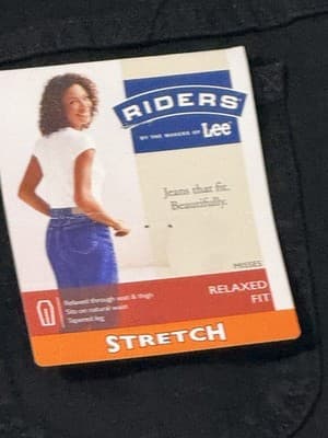 NWT Riders By Lee Women’s Jeans Coal Black Size 12M RF Stretch Tapered Leg - Thumbnail 4