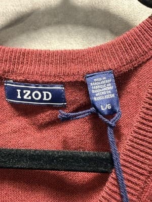 NWT IZOD Men’s Sleeveless Fieldhouse Sweater Red Dahlia Size Large - Thumbnail 5
