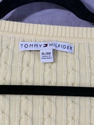 Tommy Hilfiger Yellow Cable Knit V-Neck Sweater Long Sleeve Women’s Size XL - Thumbnail 5