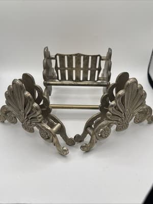 Vintage Silver Plate Knife Rest Italy Knife Holder With matching Napkin Holders - Thumbnail 10