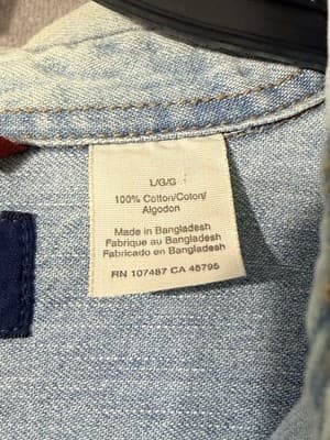 Levi Strauss Signature Premium Shirt Long Sleeve Button Up Light Wash Men’s sz L - Thumbnail 6