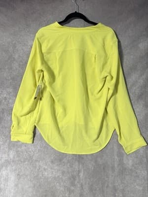 NWT Nine West Blouse Mojito Color Women’s Size M Long Sleeve 3 Button - Thumbnail 3