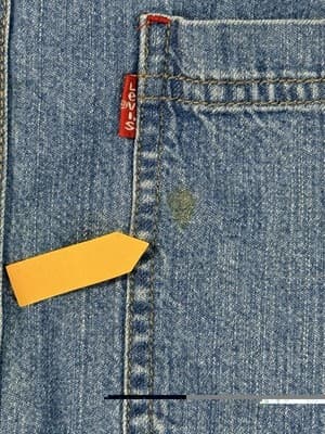 Vintage Levi Red Tab Women’s Long Sleeve Denim Button Up Shirt Medium Wash sz L - Thumbnail 8