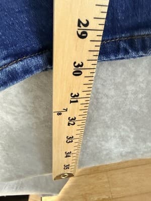 Wrangler Athletic Fit Jeans Men’s Size 38x30 Medium Wash - Thumbnail 7