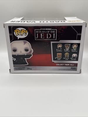 Funko Pop! Movies Star Wars - Darth Vader #610 - Thumbnail 6