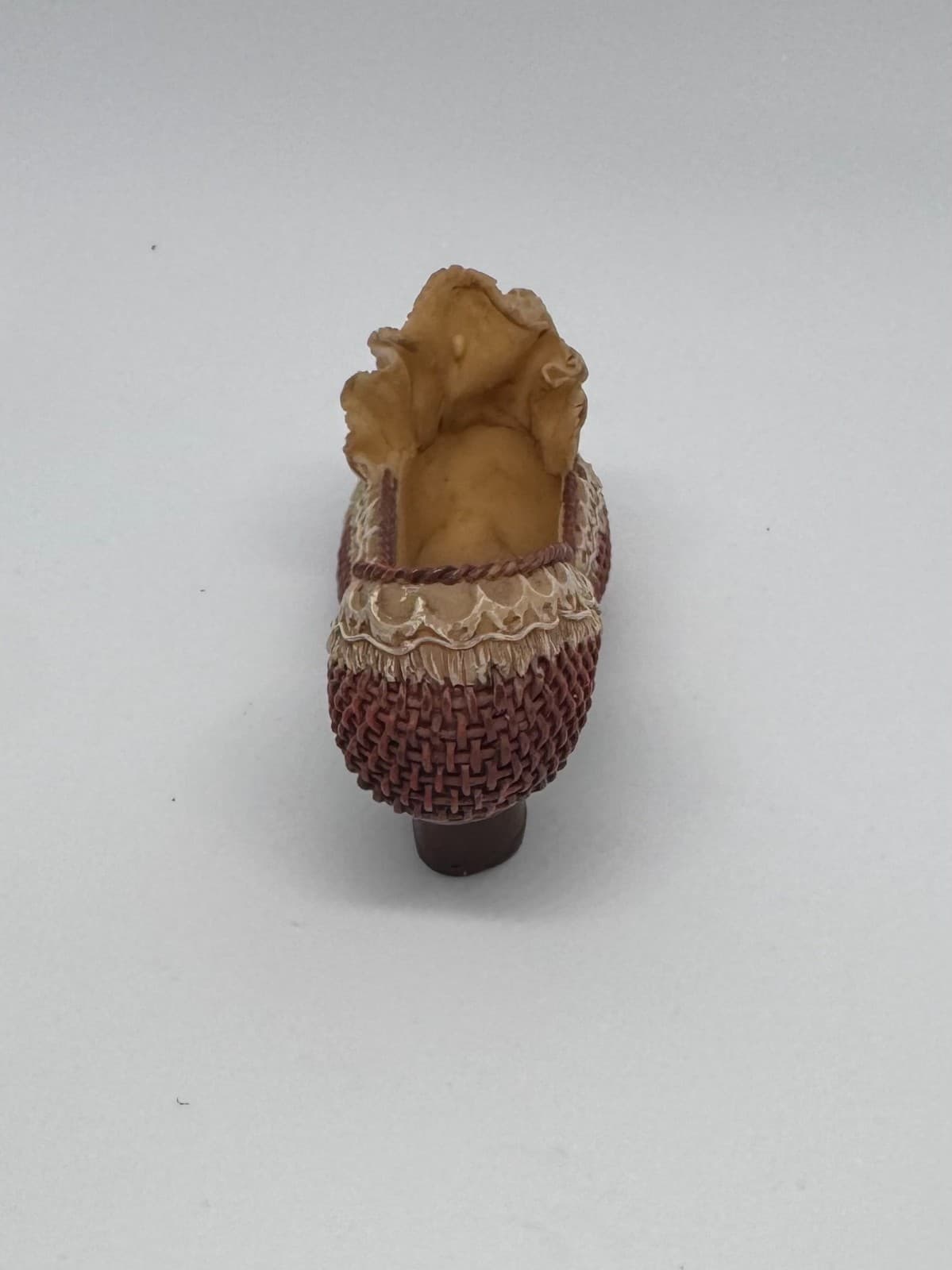 Miniature embroidered potli bag & miniature decorative shoe figurine - Thumbnail 10