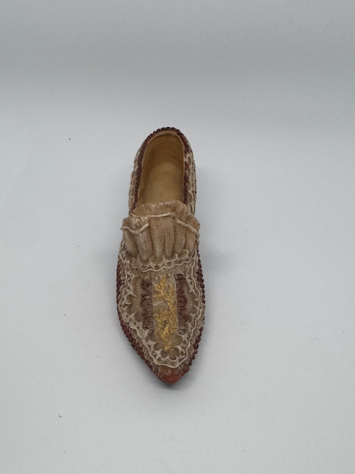 Miniature embroidered potli bag & miniature decorative shoe figurine - Thumbnail 9