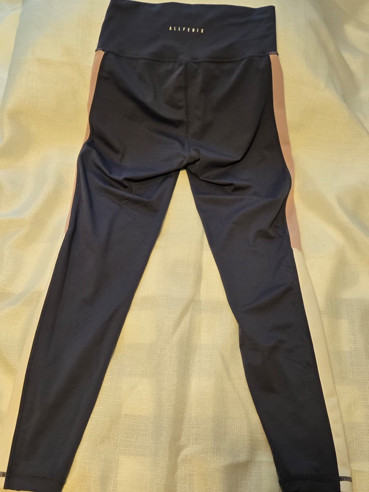 Allfenix Women's Colorblock Leggings Size M, Item #1033 - Thumbnail 2