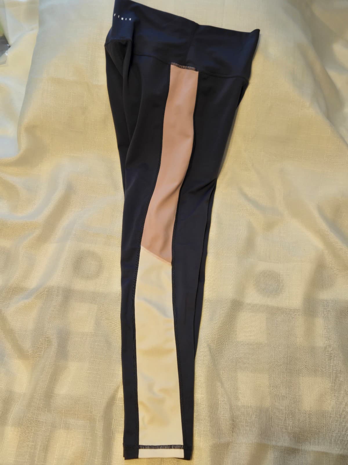 Allfenix Women's Colorblock Leggings Size M, Item #1033 - Thumbnail 3