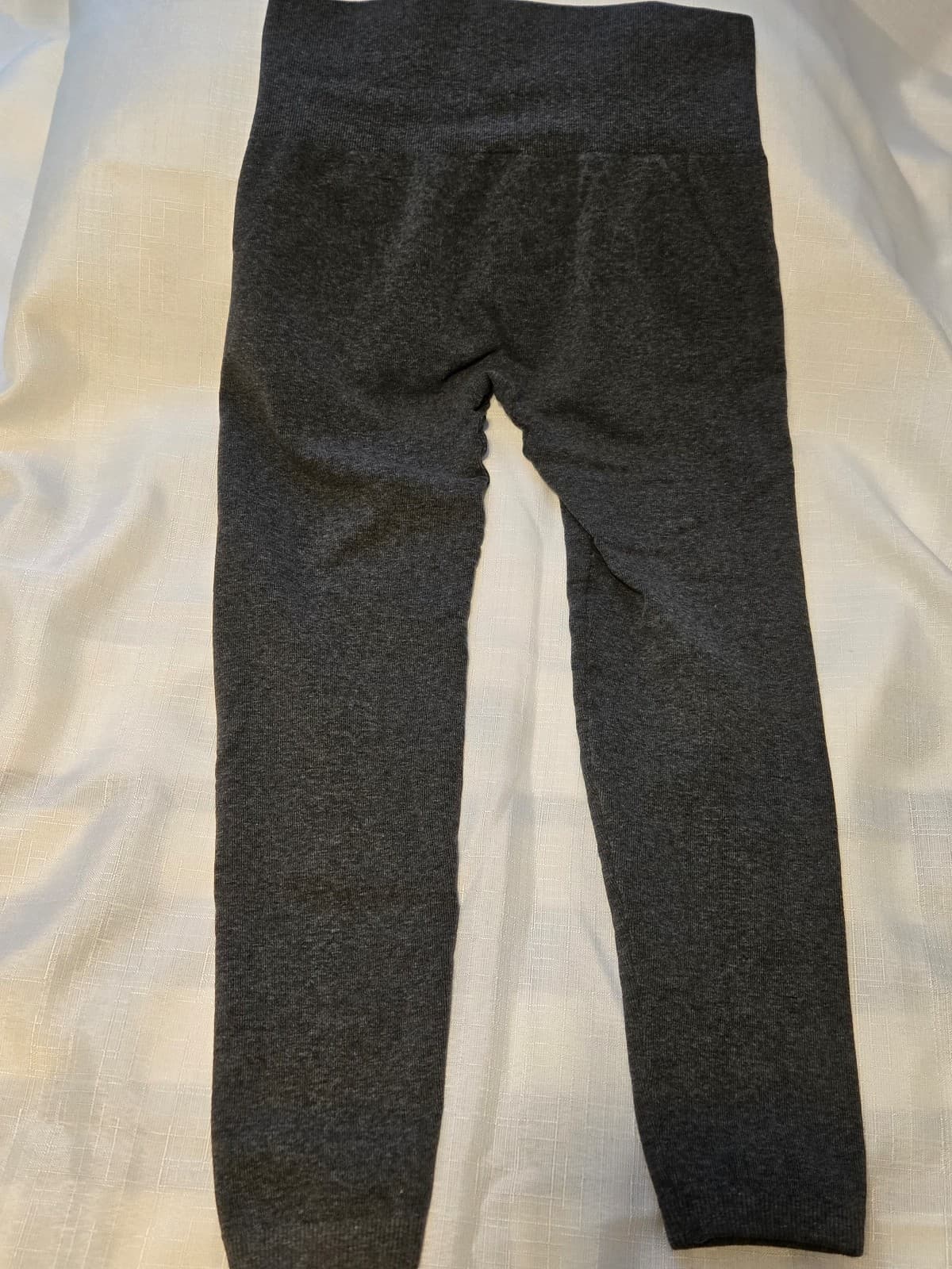 A New Day Women's High-Waisted Leggings Size L/XL, Item #1032 - Thumbnail 2