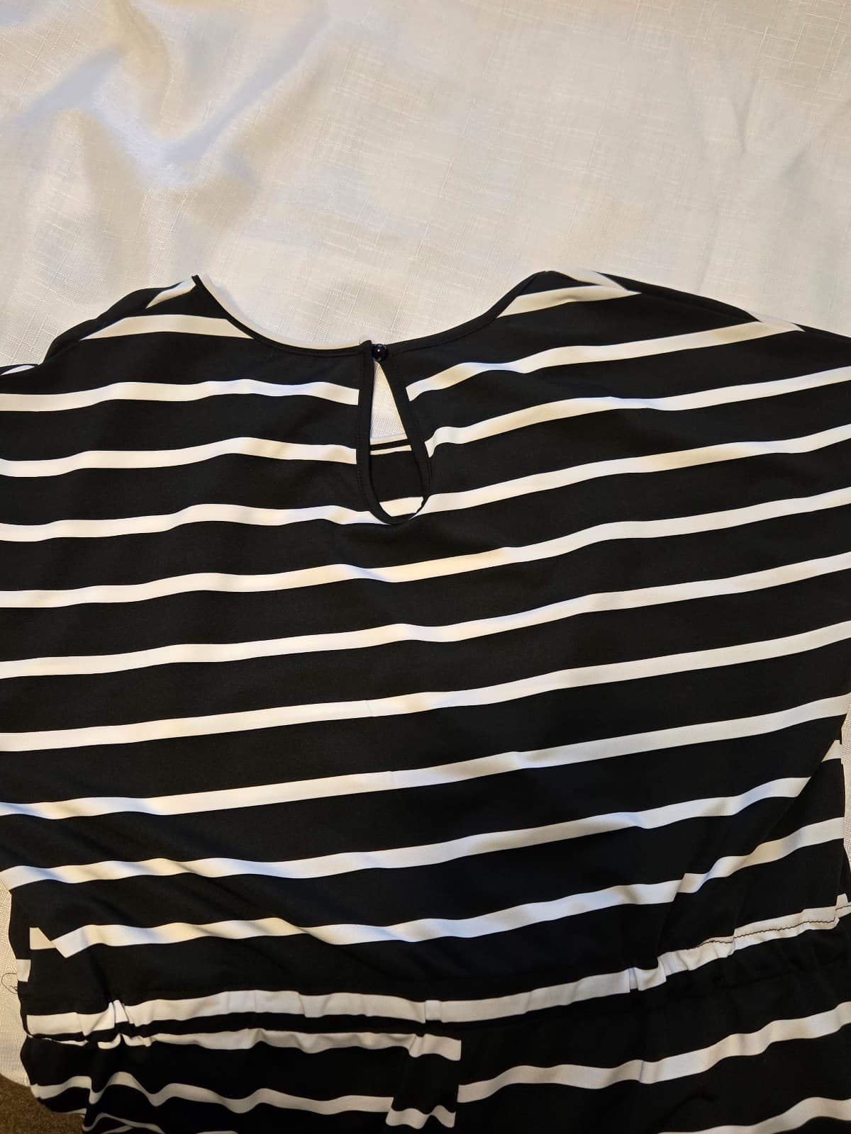 Black and White Striped Short Sleeve Romper Size M, Item #1034 - Thumbnail 5