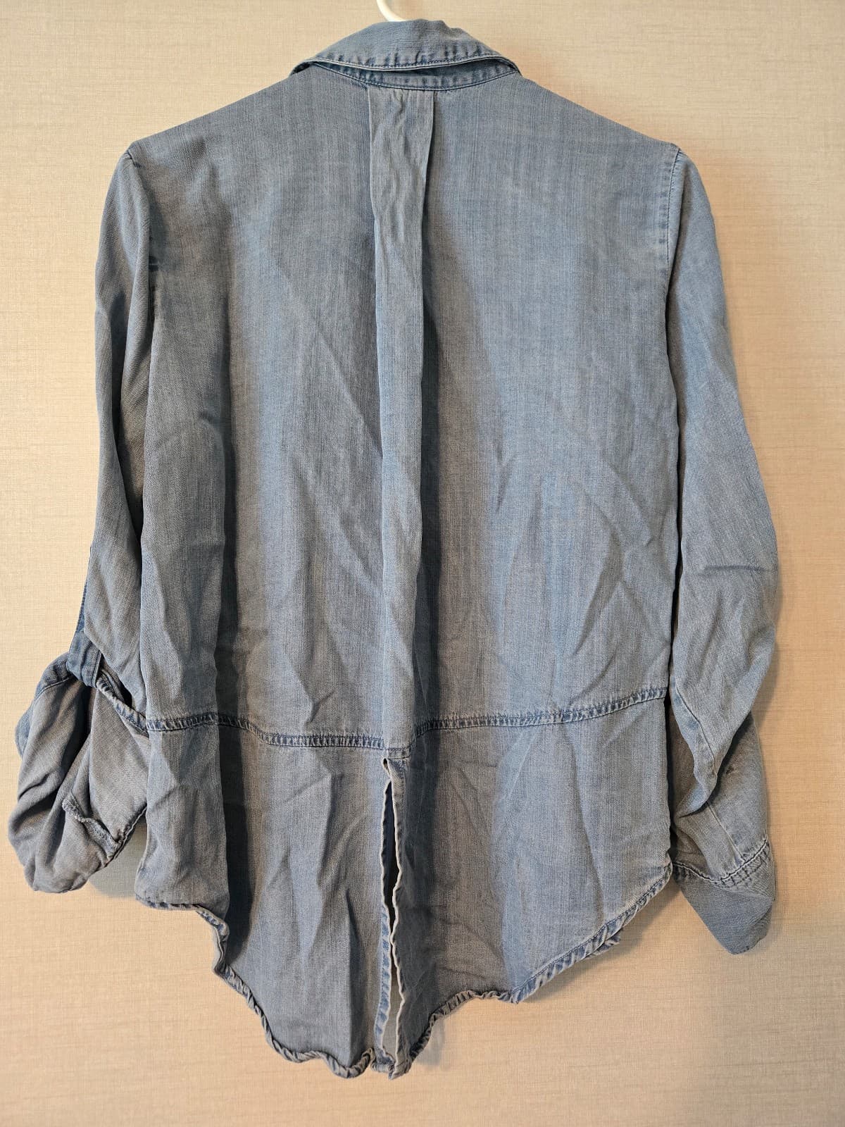 Velvet Heart Women's Denim Button-Up Shirt Size M, Item #1019 - Thumbnail 3